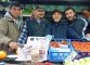 Giovanni, Domenico, Lucio e un altro collaboratore al mercato di Piazza Monte d’Oro